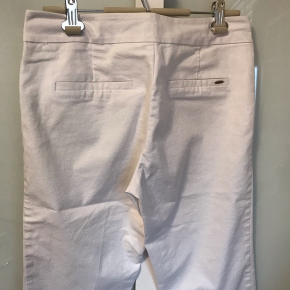 Point Zero Nicole Benisti White Capri Jeans - Picture 4 of 4
